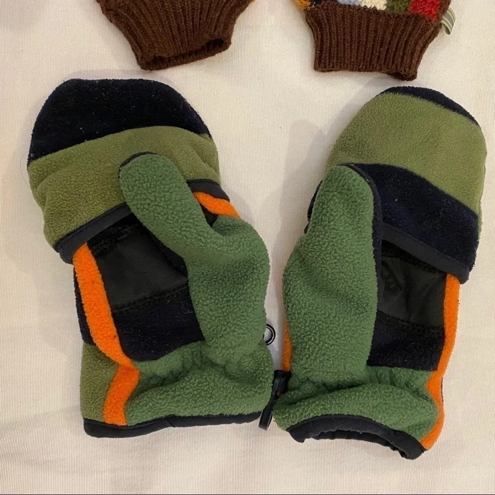 Babystyle, GAP Lot of 3 Boys Kids Gloves ,Mittens, Beanie Size S/M
